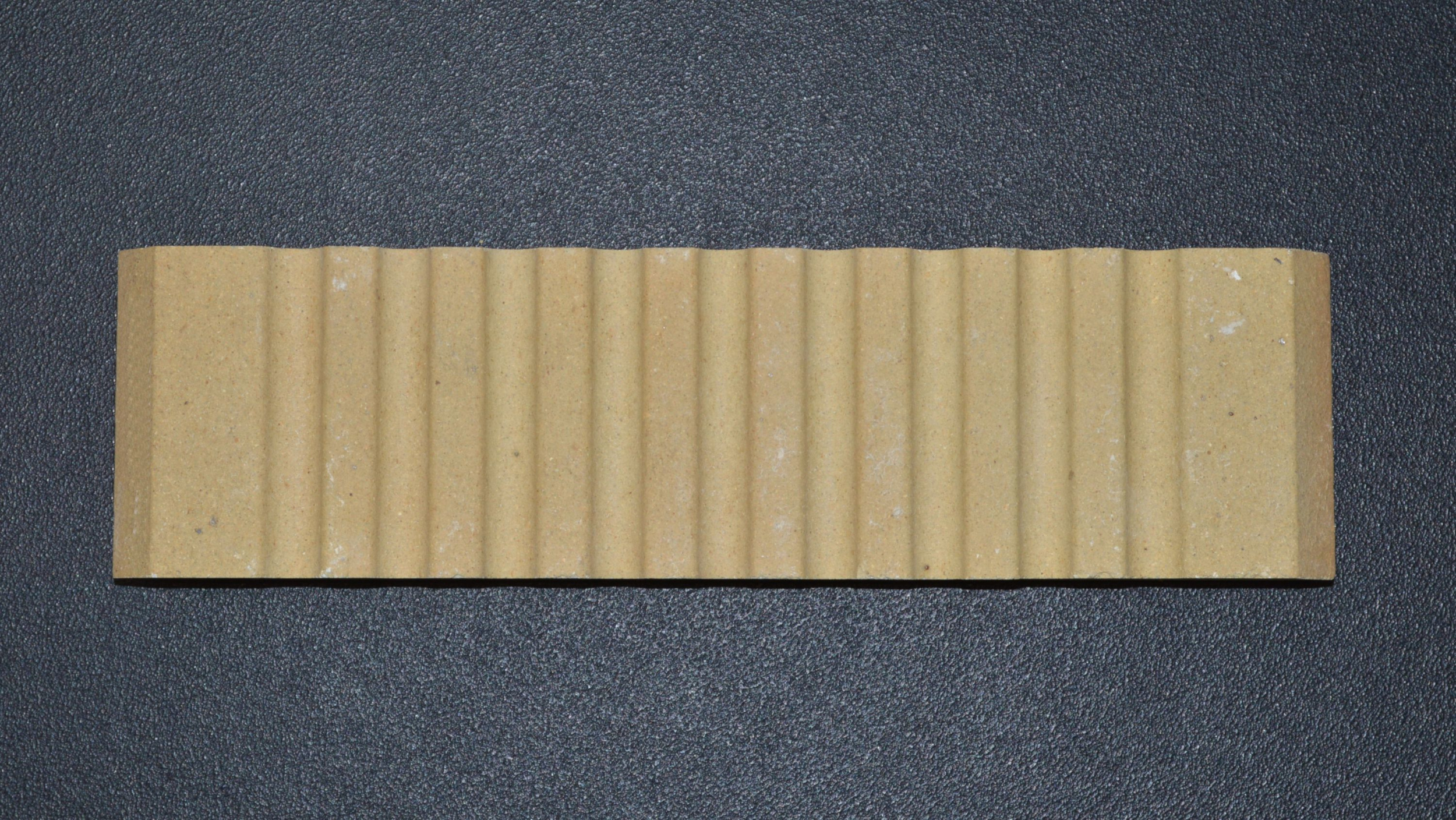 Leda Karat 511 D pietra posteriore in basso B