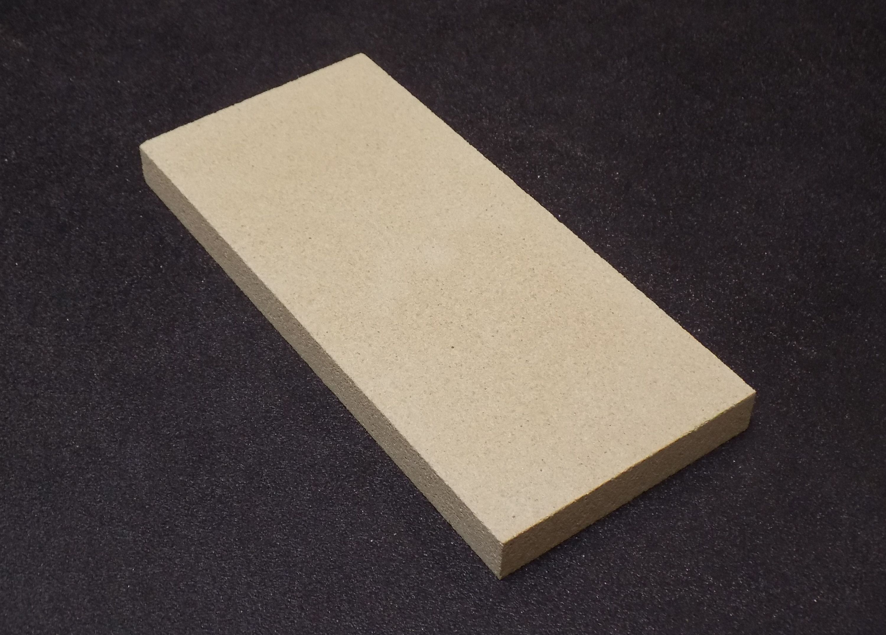 Techfire UNI-1063 pietra posteriore centrale
