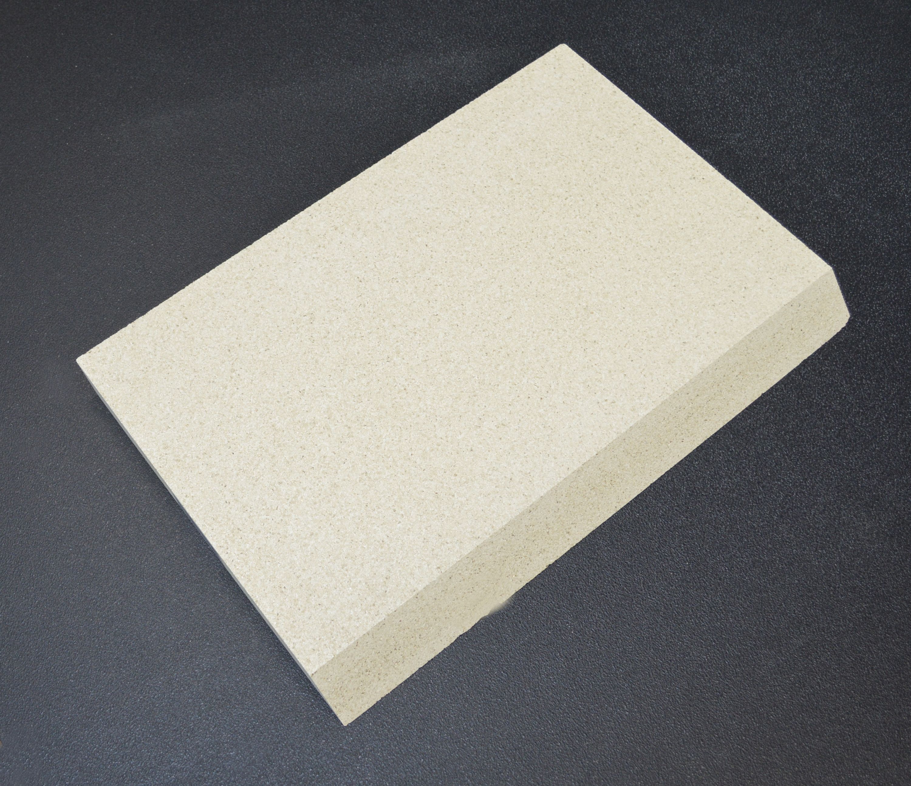 Eurotherm Dioptas pietra laterale a destra