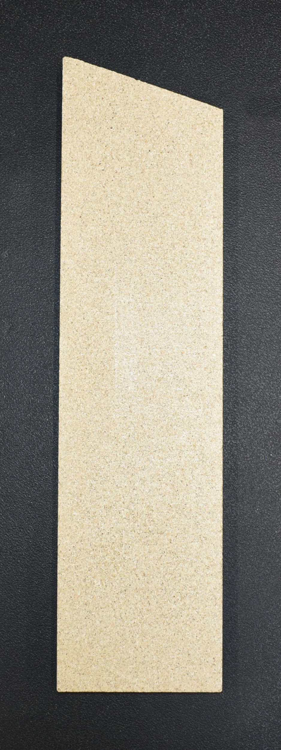 Oranier tipo 4654-6 pietra laterale a sinistra posteriore B